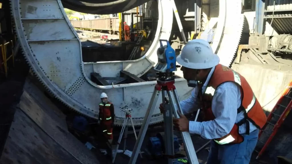 Levantamiento topográfico industrial con precisión y detalle